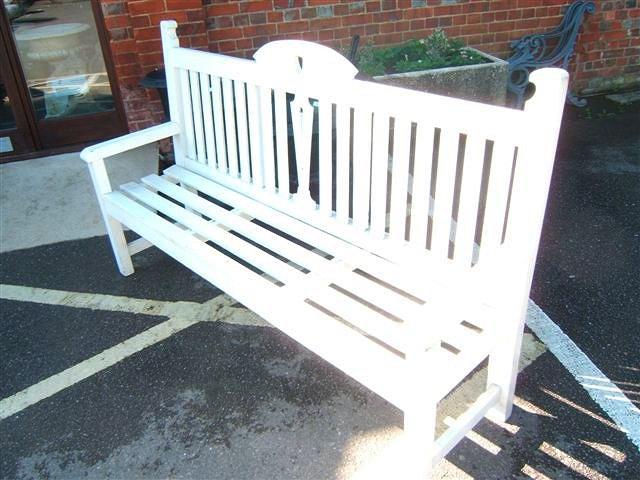 Appraisal: An Arts and Crafts style white painted garden seat with