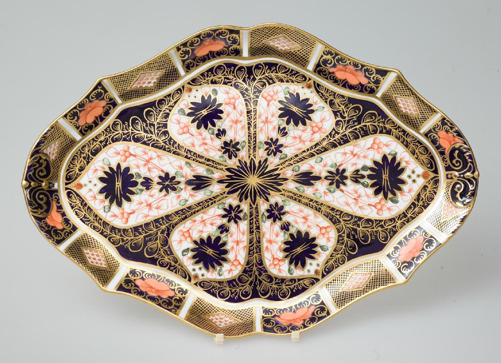 Appraisal: ROYAL CROWN DERBY IMARI TRAY of lobed oval form date