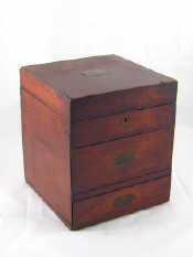 Appraisal: A mahogany box fully lockable the shallow top probably for