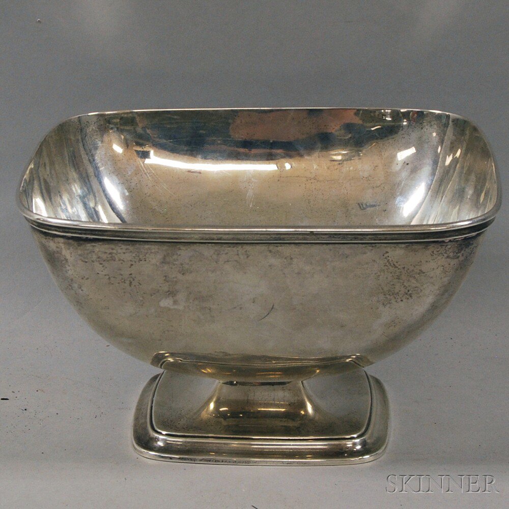 Appraisal: Towle Square Sterling Silver Center Bowl with molded edge raised