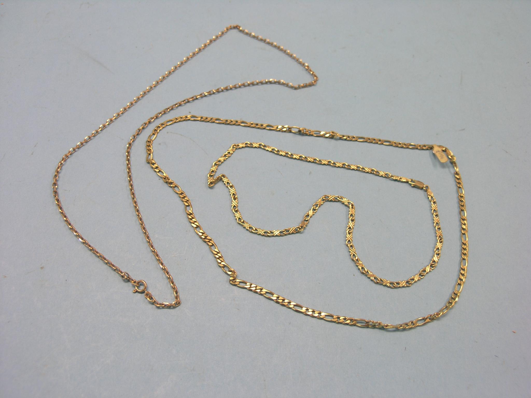 Appraisal: Three ct gold neck-chains grams total