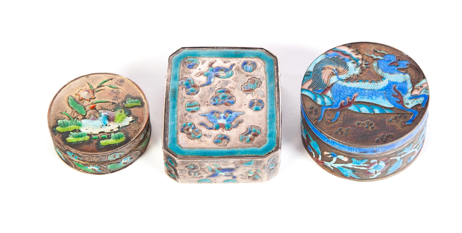 Appraisal: THREE CHINESE EXPORT SNUFF BOXES Early th century Two silver