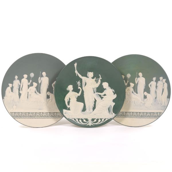 Appraisal: METTLACH VILLEROY BOCH STONEWARE CAMEO CHARGERS Set of three early