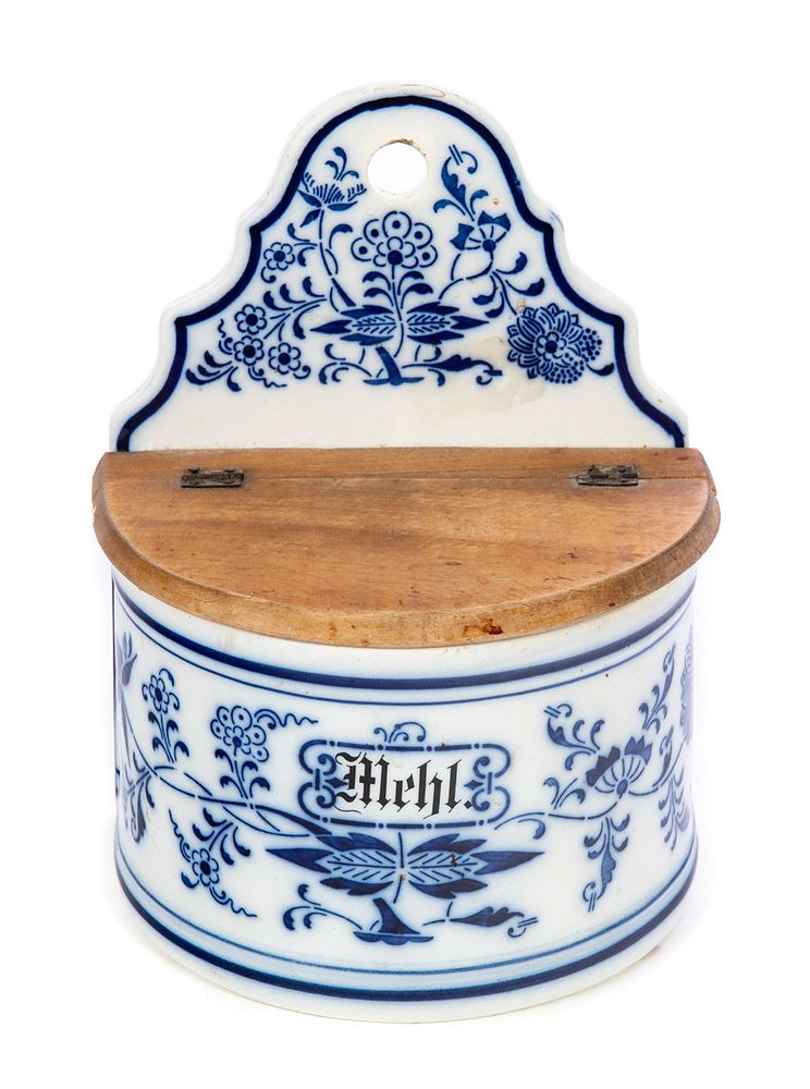 Appraisal: Delft Blue white Flour Box Delft unsigned Blue white Flour