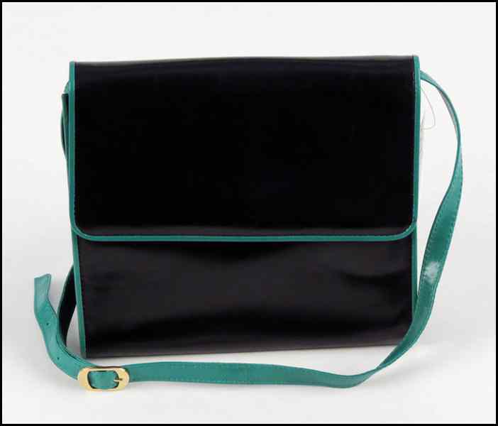 Appraisal: SALVATORE FERRAGAMO GREEN AND BLACK LEATHER HANDBAG '' x ''