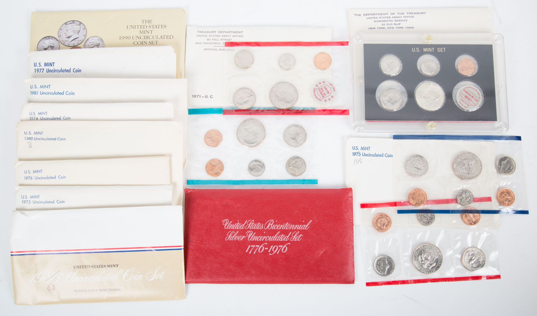 Appraisal: US Mint Sets - Twelve uncirculated mint sets in original