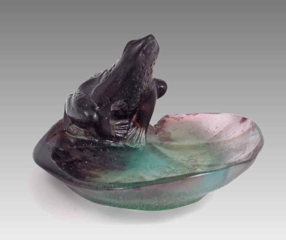 Appraisal: DAUM FRANCE PATE DE VERRE GLASS VIDE POCHE Frog on