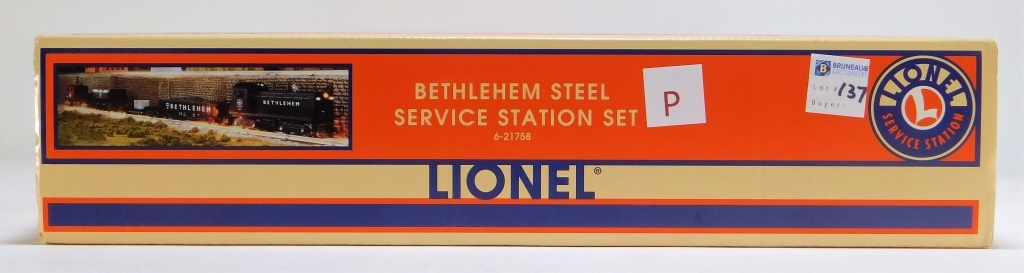 Appraisal: LIONEL BETHLEHEM STEEL SERVICE STATION TRAIN SET Item no -