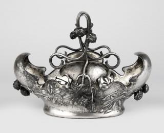 Appraisal: A German Art Nouveau silver basket Turn of the th