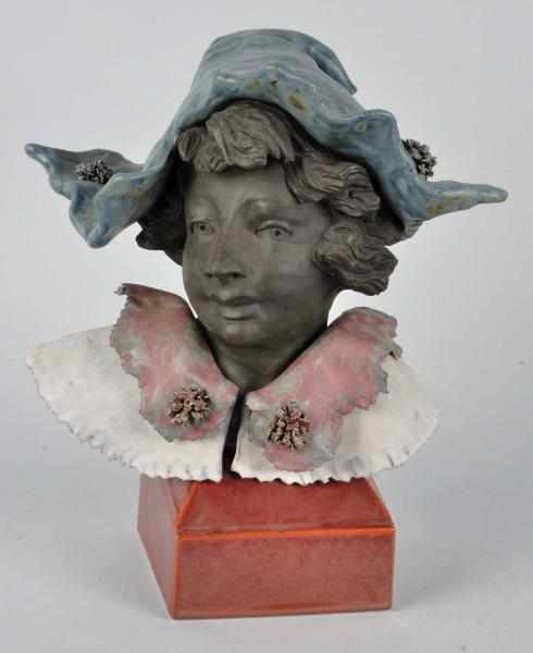 Appraisal: LLadro-Retired Harlequin with Genie Description Circa Includes a pedestal and