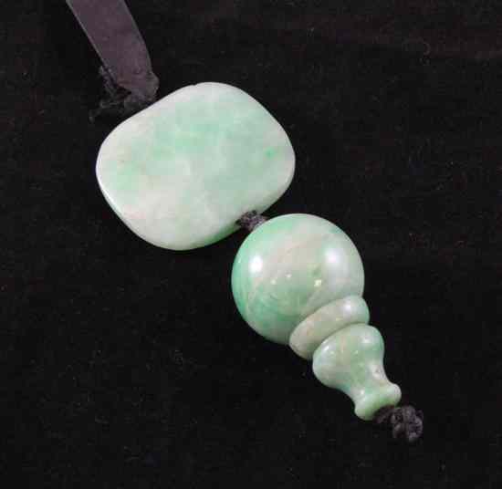 Appraisal: A Chinese three section jadeite pendant Estimate - Descriptions provided