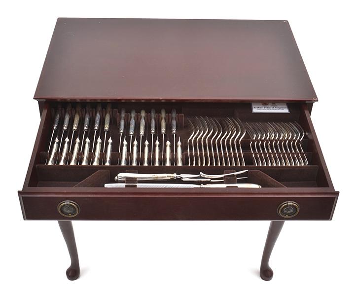 Appraisal: A COMPREHENSIVE ARTHUR PRICE SOVEREIGN COLLECTION STERLING SILVER FLATWARE SERVICE