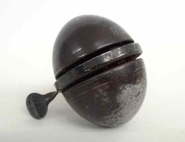 Appraisal: Cast dual tone egg bell