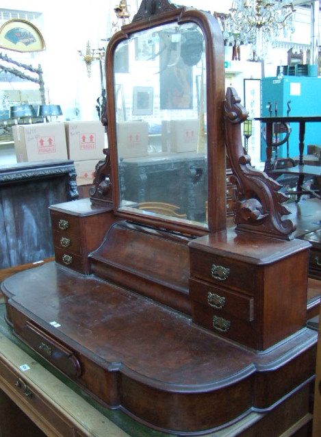 Appraisal: A top section of a Victorian walnut Duchess dressing table