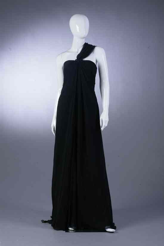 Appraisal: PAMELLA ROLAND BLACK SILK GOWN size Beaded detail with hidden