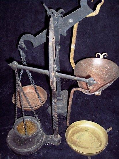 Appraisal: A set of balance scales with copper pan and wrought