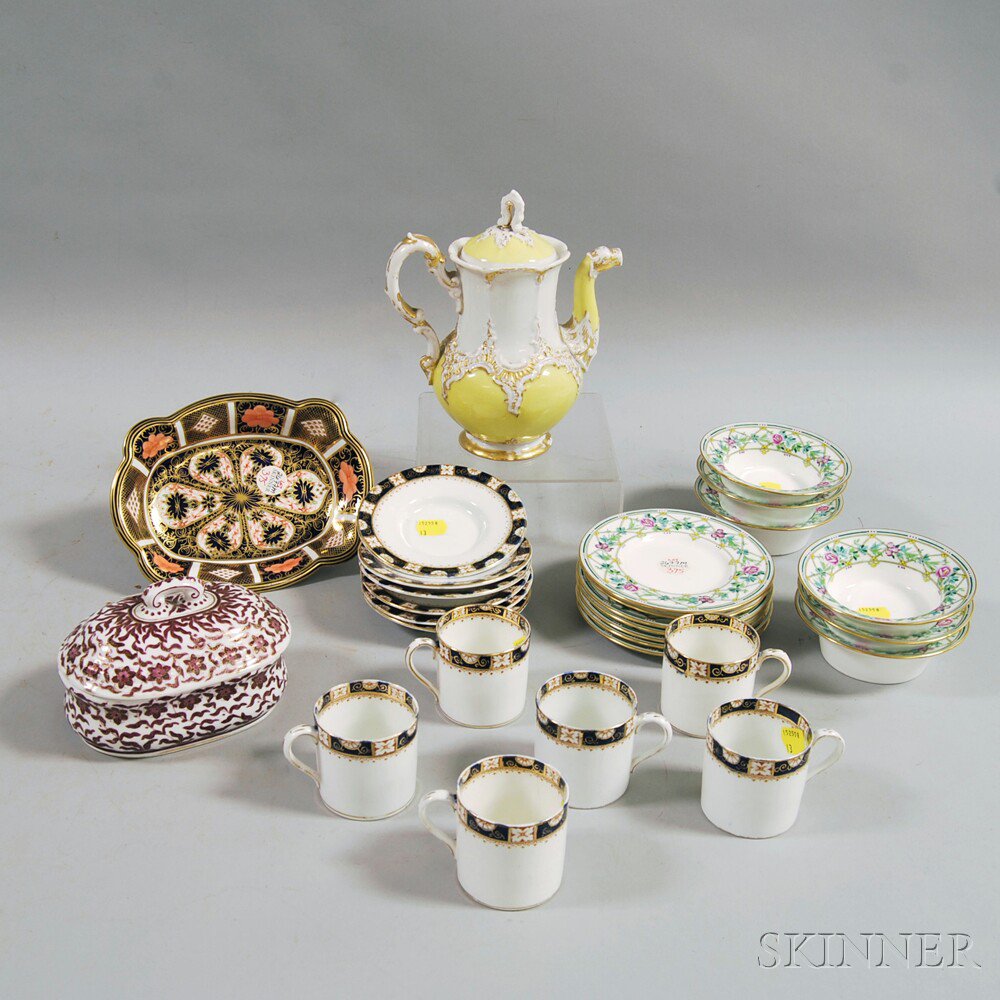 Appraisal: Group of Small Porcelain Pieces six Court China Imari-palette demitasse