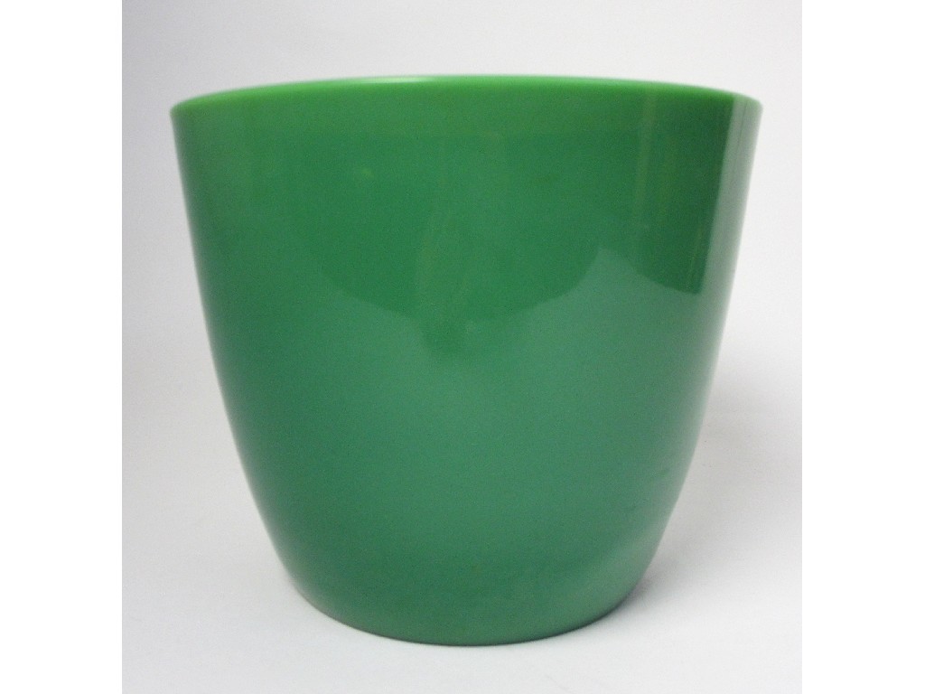 Appraisal: A Peking green glass vase of tapering form cm high