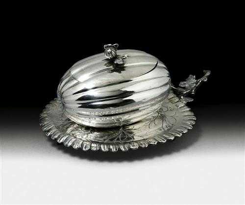 Appraisal: SUGAR BOWL IN THE FORM OF A MELON Riga last