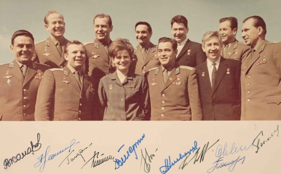 Appraisal: A WHO'S WHO OF THE SOVIET SPACE PROGRAM COSMONAUTS Color