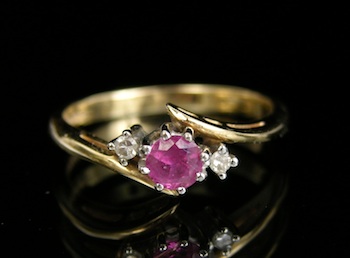 Appraisal: A Ladies' Pink Sapphire and Diamond Ring k yellow gold