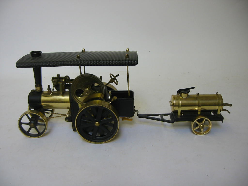 Appraisal: A Gem Oils traction engine brass finished and japanned metal