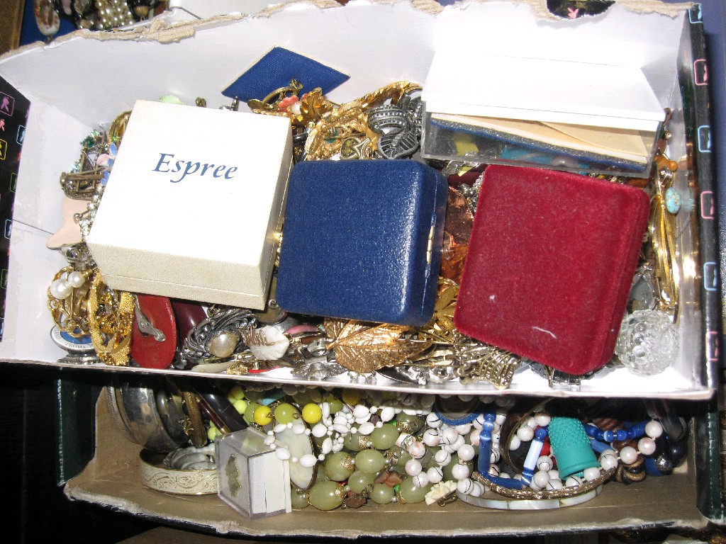 Appraisal: Lot comprising two boxes of costume jewellery