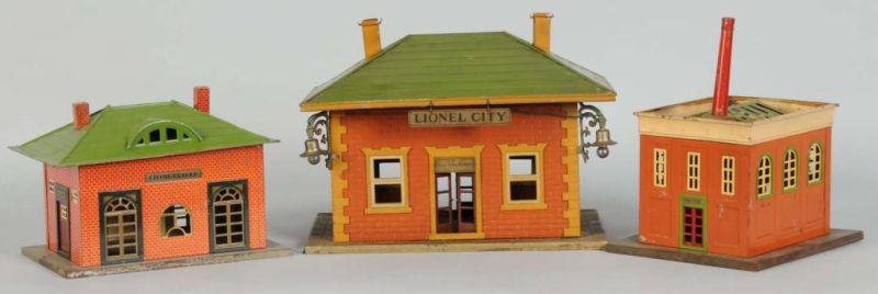 Appraisal: Lionel -Piece Standard O-Gauge Accessories Description Pre-war Includes power station