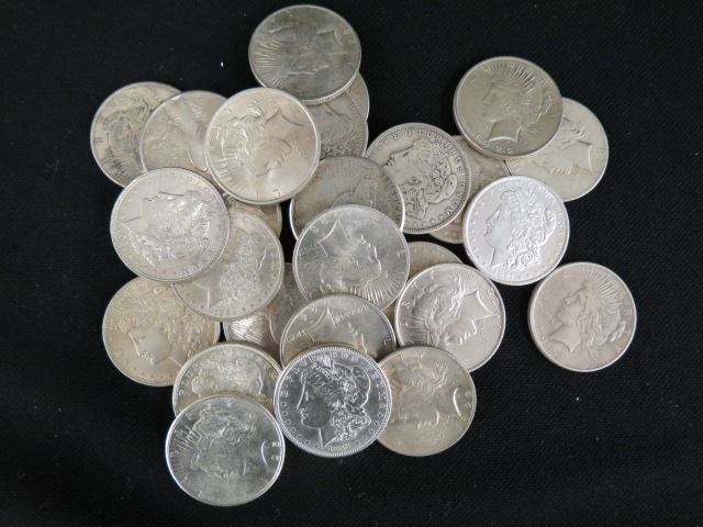 Appraisal: U S Morgan and Peace Silver Dollars mixed to 's