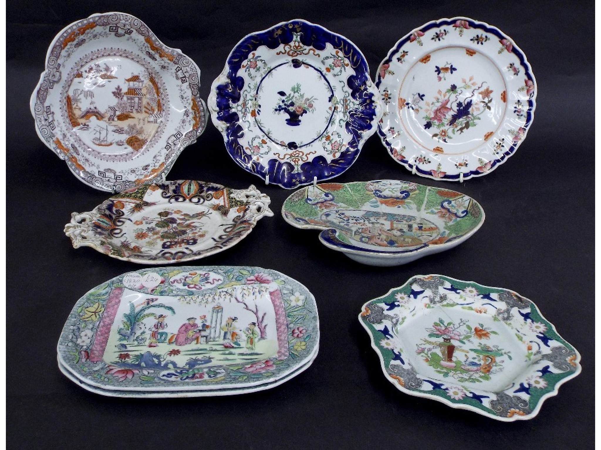 Appraisal: Collection of Masons Ironstone plates and comports