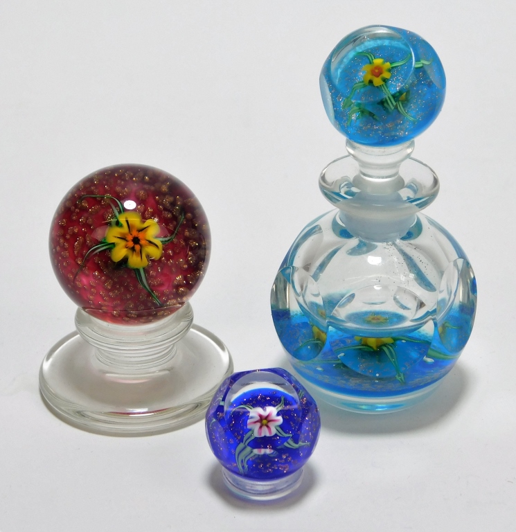 Appraisal: PC CHARLES KAZIUN PAPERWEIGHTS PERFUME BOTTLE Massachusetts th CenturyIncludes a