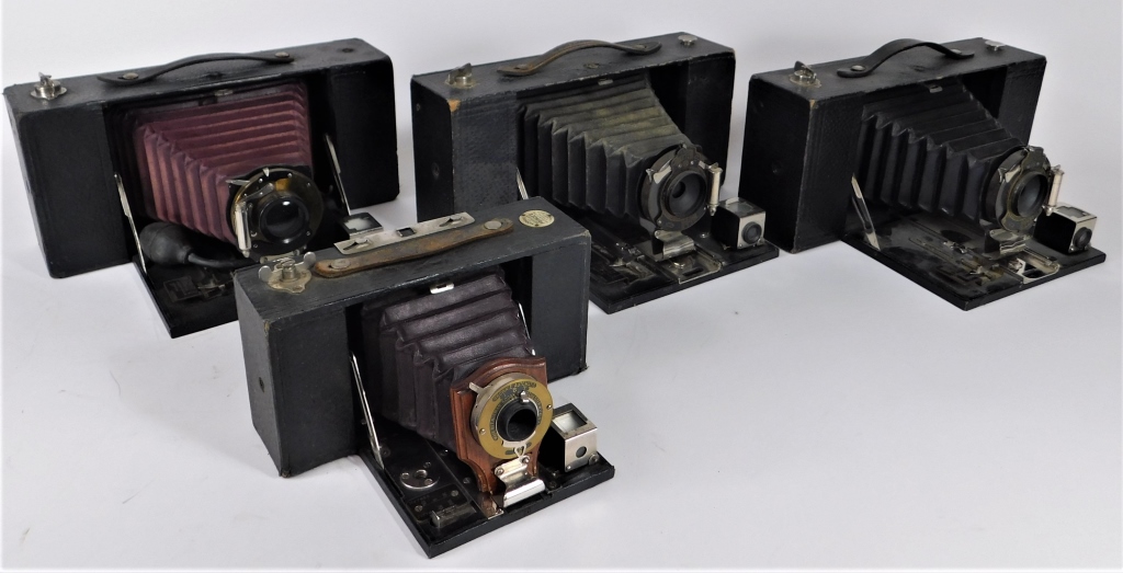 Appraisal: LOT OF KODAK FOLDING BROWNIE CAMERA Lot of Kodak Folding