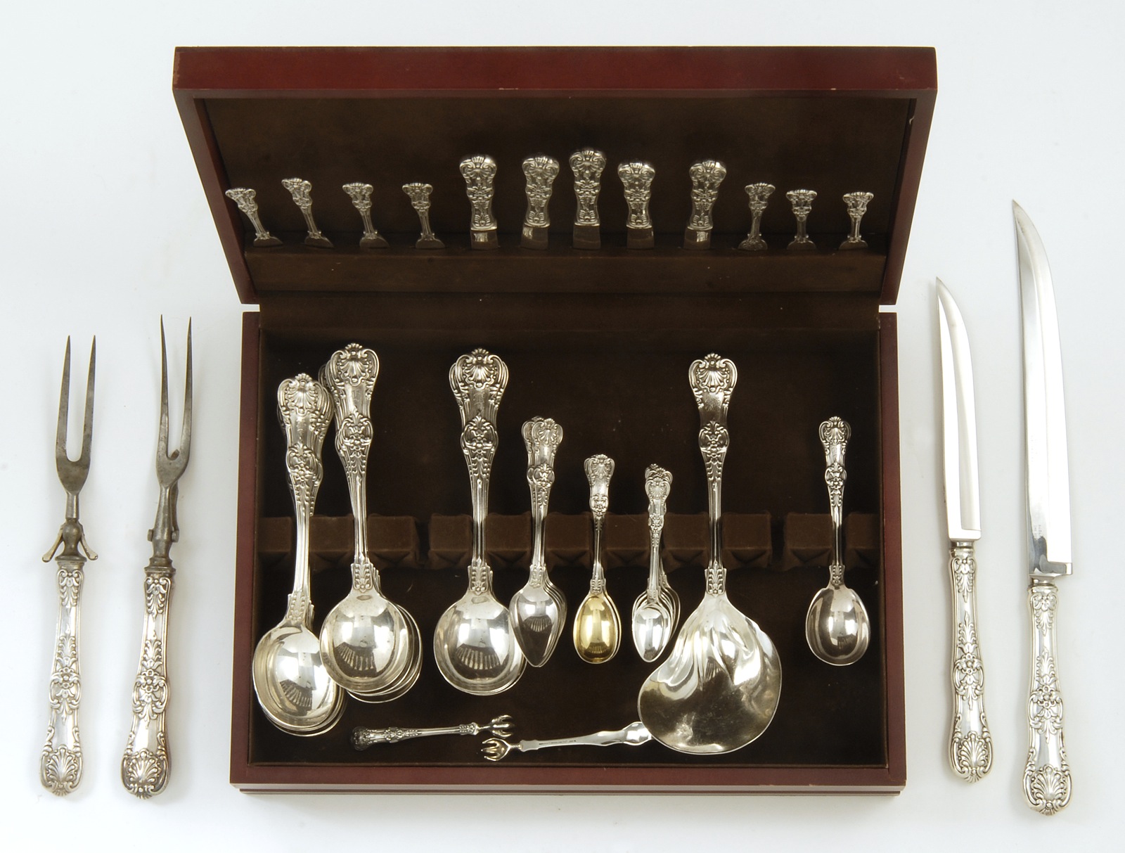 Appraisal: CASED SET OF TIFFANY ENGLISH KINGS STERLING SILVER FLATWARE In