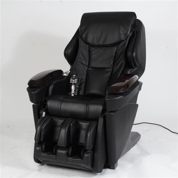 Appraisal: Used Panasonic massage chair model EP-MA- Stock photo For local