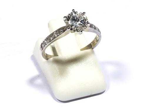 Appraisal: BRILLIANT-CUT DIAMOND RING ca White gold Classic solitaire model the