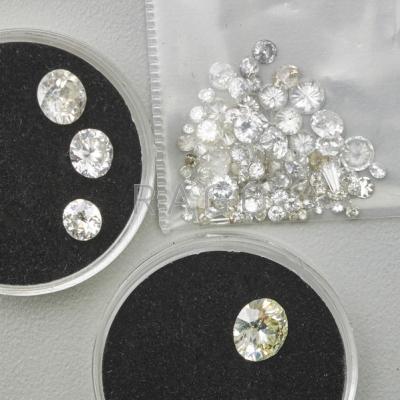 Appraisal: UNMOUNTED DIAMONDS AND MELEE OEC diamonds cts Three round brilliant