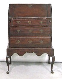 Appraisal: Queen Anne form desk on frame cherry case with thumb-molded