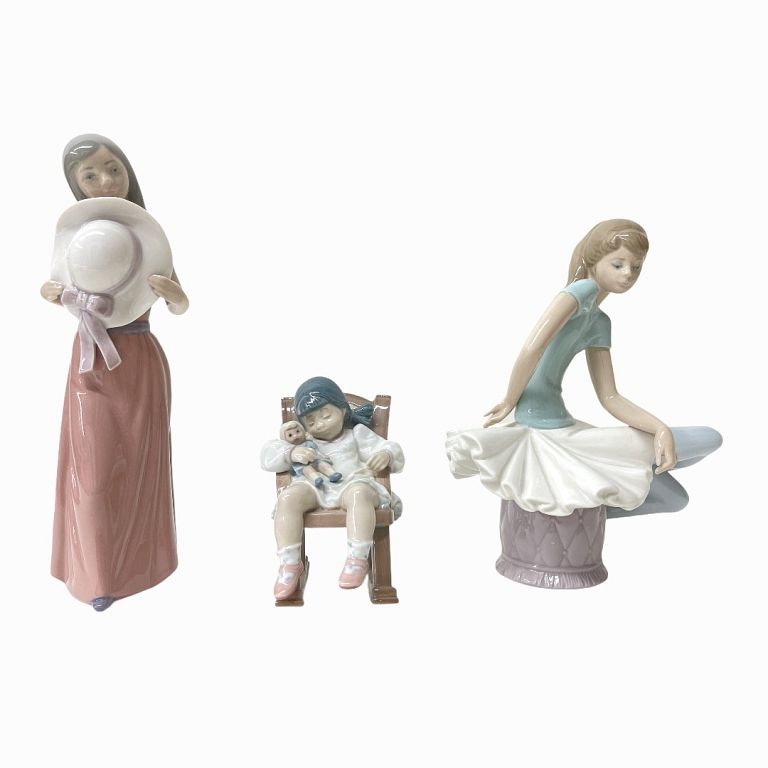 Appraisal: Set of Lladro Children Figures Set of Lladro Children Figures