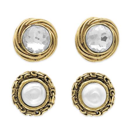 Appraisal: Two Pairs of Chanel Earclips Estimate -