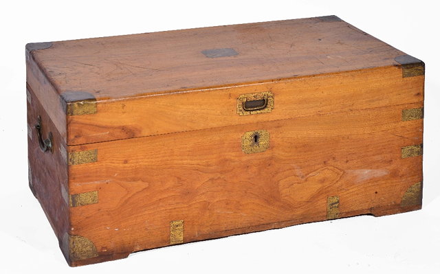 Appraisal: Teak campaign trunk th Century with sunk brass handles and