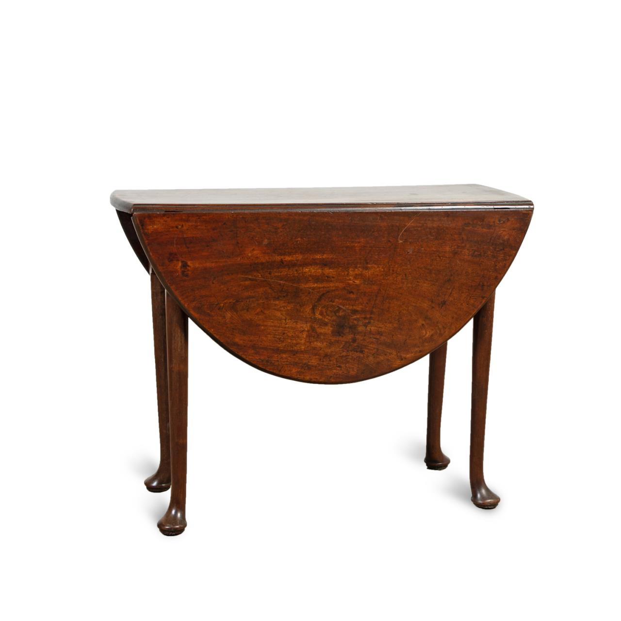 Appraisal: TH C QUEEN ANNE STYLE MAHOGANY DROP LEAF TABLE English