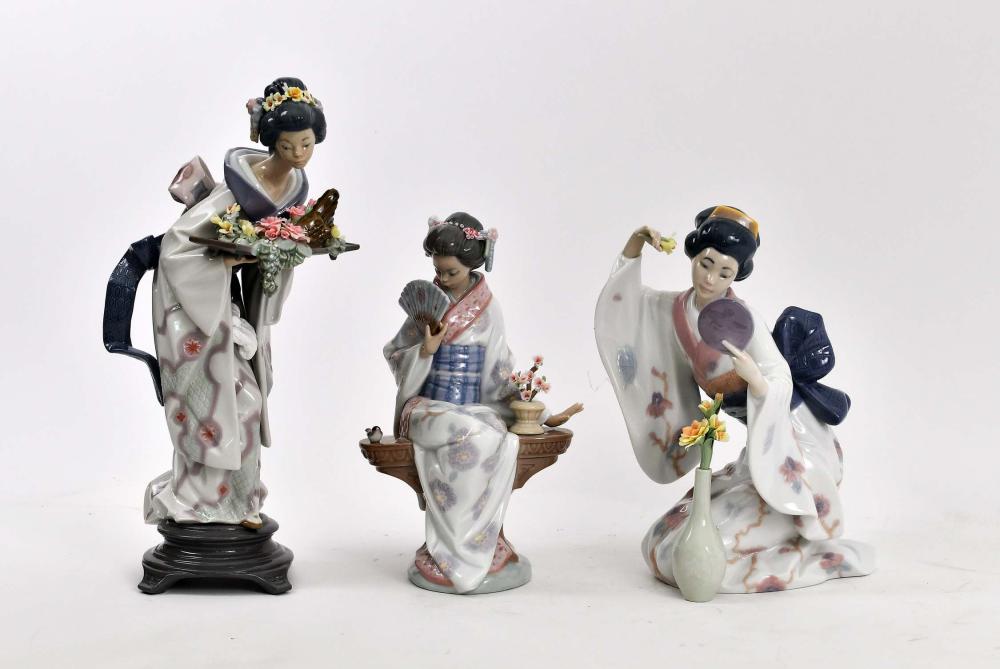 Appraisal: THREE LLADRO GEISHASMarked on the undersides Each dressed in an