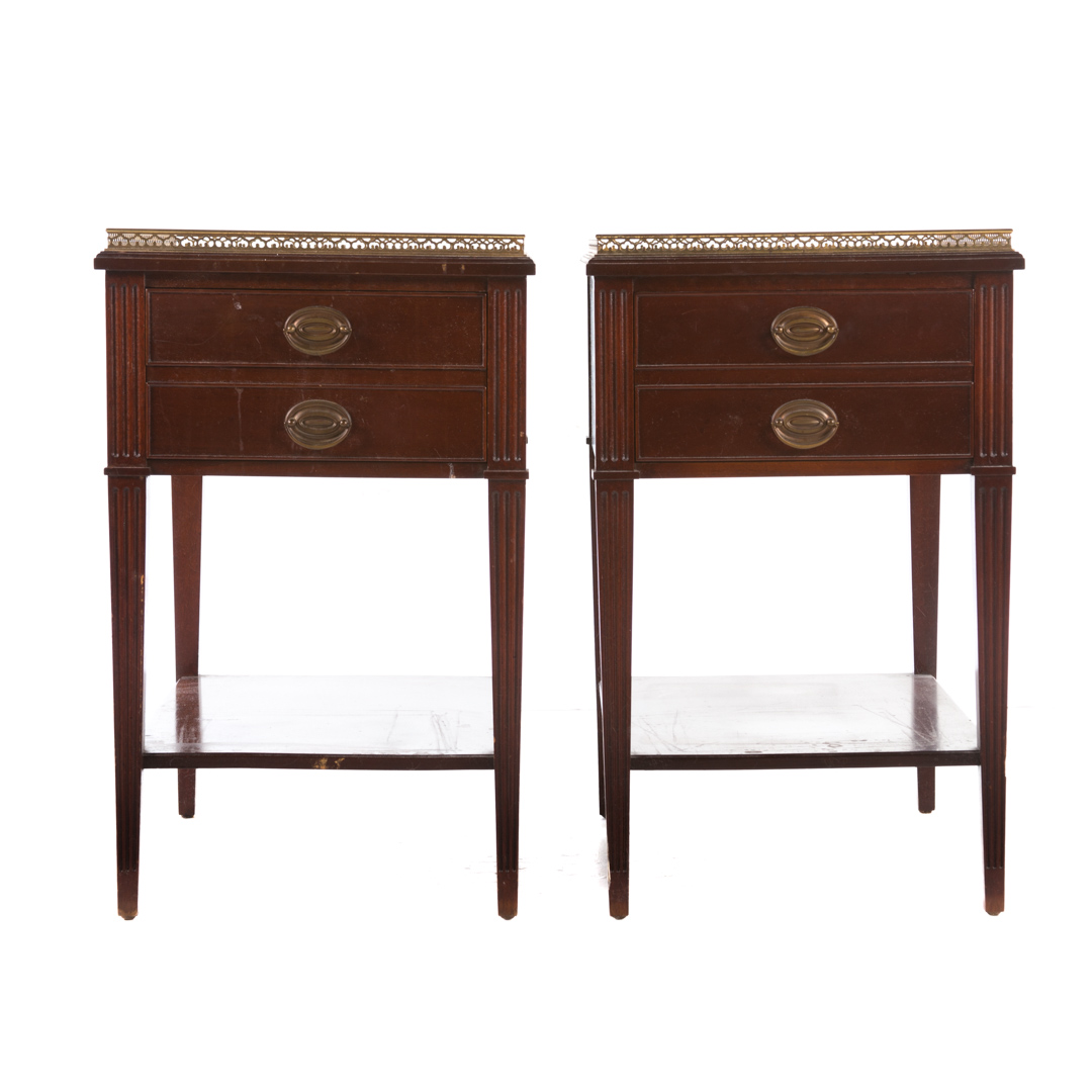 Appraisal: Pair Federal style mahogany side tables Biggs Furniture Richmond VA