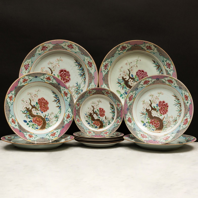 Appraisal: Set of Twelve Chinese Export Famille Rose Porcelain Dishes Unmarked