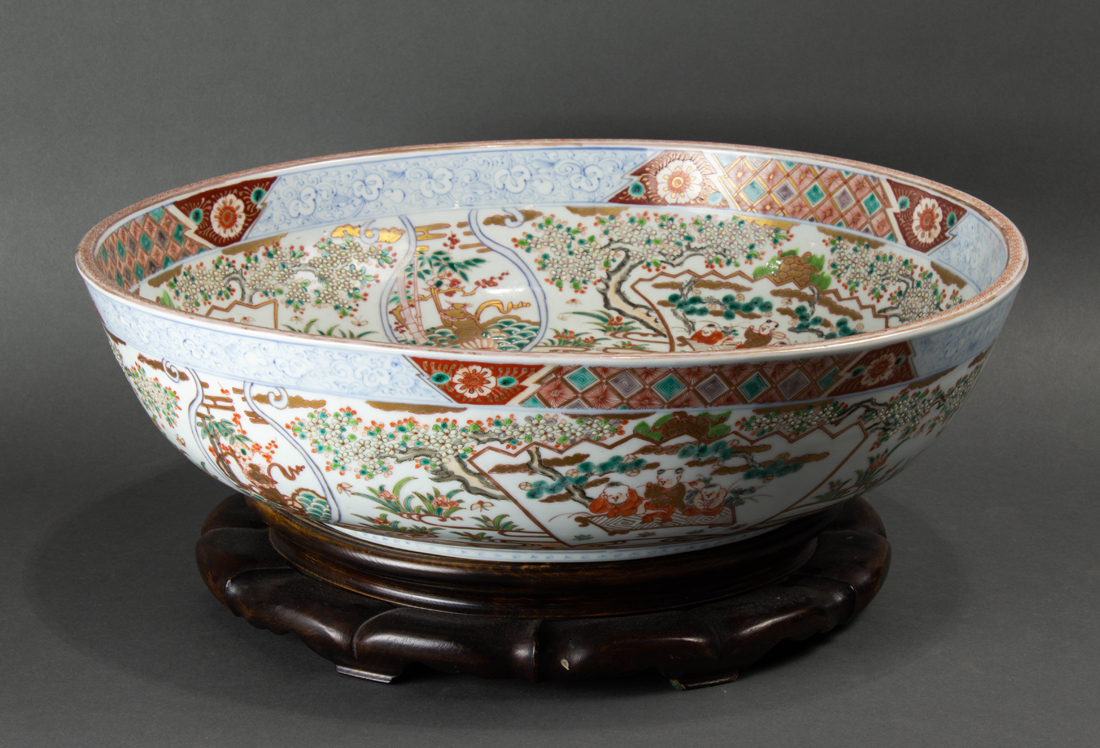 Appraisal: LARGE JAPANESE IMARI LOW BOWL Large Japanese Imari low bowl