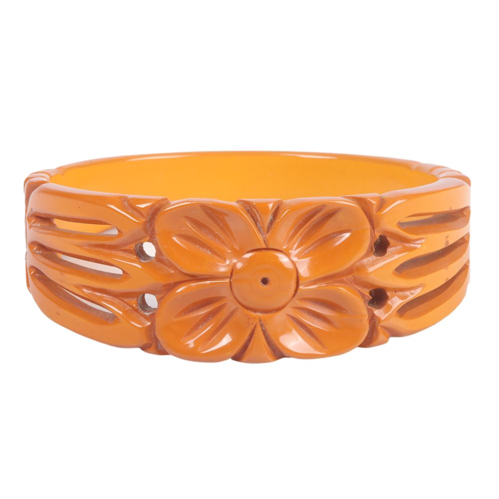 Appraisal: BUTTERSCOTCH BAKELITE BANGLE BRACELET INNER DIAM X WButterscotch Bakelite bangle