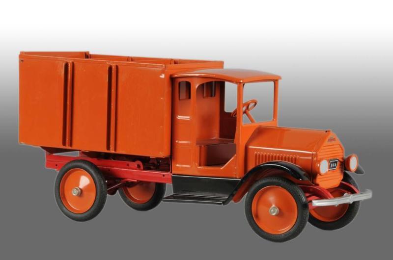 Appraisal: Pressed Steel Sturditoy Coal Truck Toy Description Circa Enclosed cab