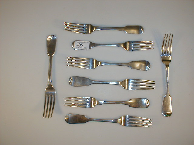 Appraisal: Eight Georgian silver fiddle pattern table forks various marks ozs