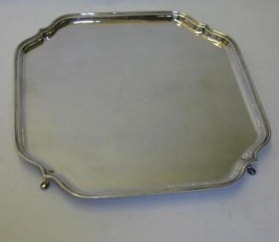 Appraisal: A TEA TRAY maker D S Ltd Sheffield of square