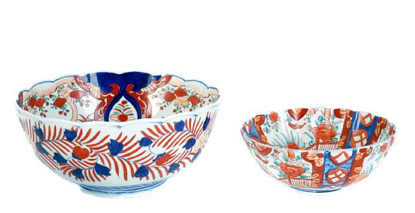 Appraisal: An assorted group of Imari bowls and plates with fluted